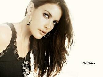 Liv Tyler Wallpaper X Net