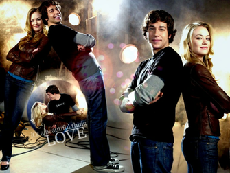 Chuck Foto Raflar Sinematurk