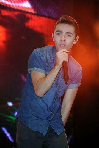 Nathan Sykes PromiflasHDe Stars Sternchen Und Ihre Auto