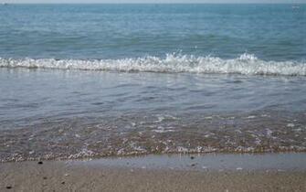 Waves Wallpaper Beach
