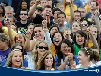 Cheering Fans Live Central Desktop Wallpaper