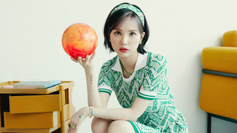 Viviz Eunha Summer Vibe Ready To 4k Wallpaper iPhone HD