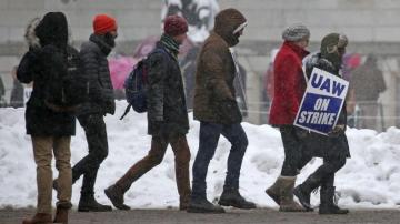 Graduate Students Do Real Work Let Us Unionize