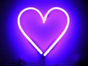 Neon Heart Wallpaper