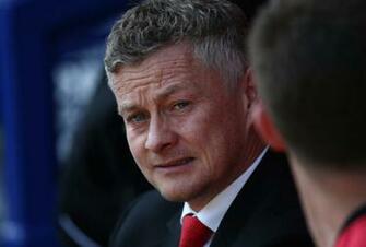 Man United S Home Shirt Supposedly Leaked Ahead Of Cardiff
