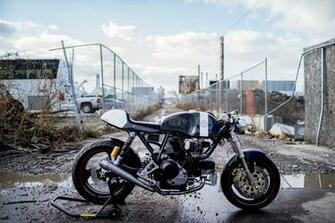 Pix For Triumph Cafe Racer Wallpaper Iron Horses