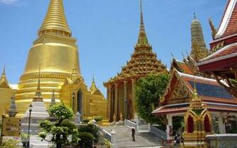 Wat Phra Kaeo Bangkok Thailand Grand Palace Original