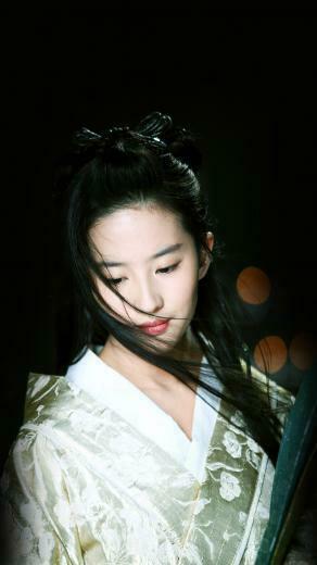 Liu Yifei Chinese Acturess Cute Star Android Wallpaper
