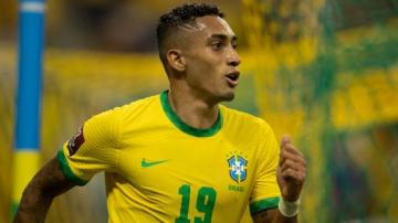 Mentored By Bielsa And Wanted Liverpool How Raphinha Became