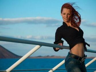 Ariel Piper Wallpaper