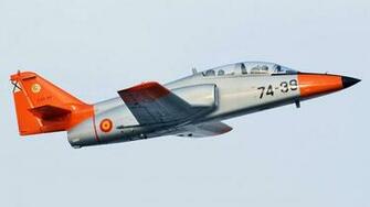 Un Avi N Militar Obsoleto As Es El Caza C101 Culopollo