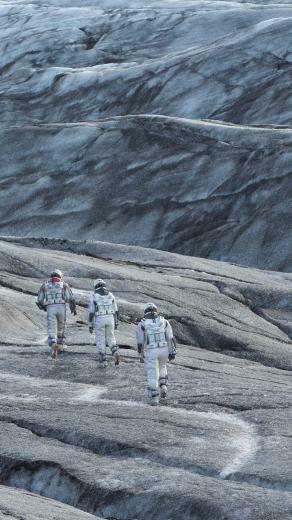 Mann Interstellar Space Film Planet iPhone6 Plus Wallpaper Jpg