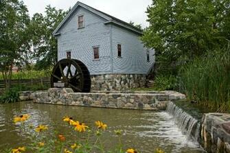 Greenfield Village Wallpaper