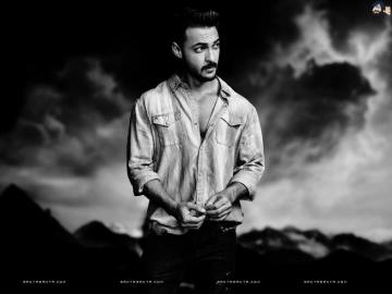 Aayush Sharma Looks Utterly Dashing In The Monochrome Frame