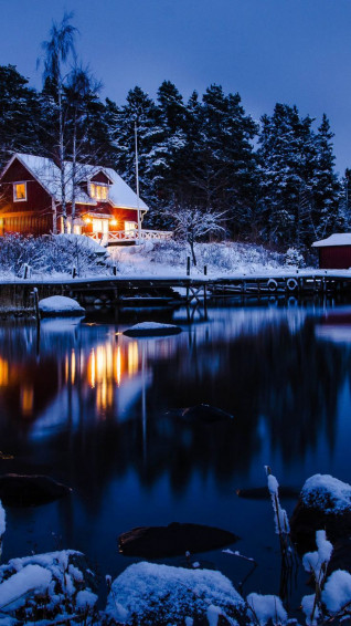 Wallpaper Winter Holiday Night At The Cottage