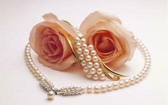 Wallpaper Two Roses Pearls Brooches Flowers