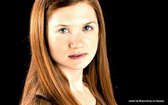 Bonnie Wright Wallpaper