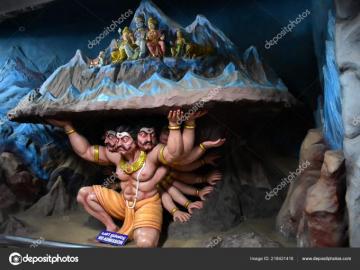 Murudeshwar Cave Museum Karnataka India Ravana King