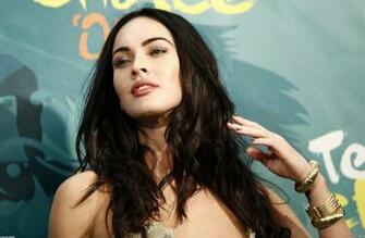 Megan Fox Supergirl Wallpaper Open Walls