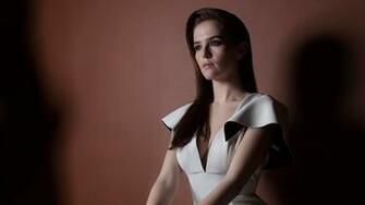 Zoey Deutch Wallpaper HD HDcoolwallpaper