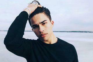 Felix Jaehn Hight Alex Aiono S Hot2touch Is An