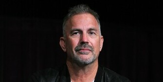 Kevin Costner Pictures