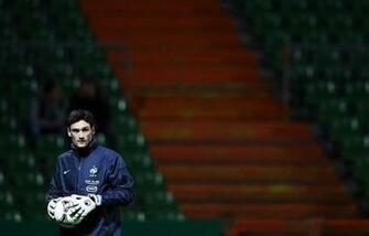 Hugo Lloris Image Training Bremen Germany