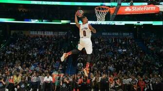 Damian Lillard Dunking HD Wallpaper
