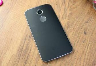 Moto X 2nd Gen Size