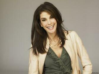 Teri Hatcher Desktop Wallpaper In Widescreen