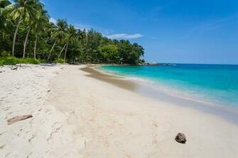 Dom Beach Phuket Magazine Parque
