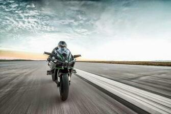 Kawasaki Ninja H2r Far Front In Motion