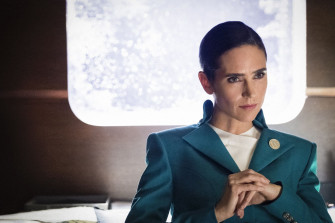 Tnt S Snowpiercer Tv Show Re How Explores A