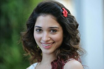 Tamanna Photo Gallery Exclusive Wallpaper Stills