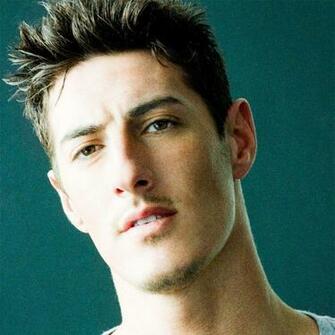 Eric Balfour Wallpaper