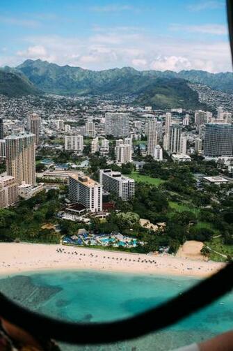 Waikiki Pictures Image