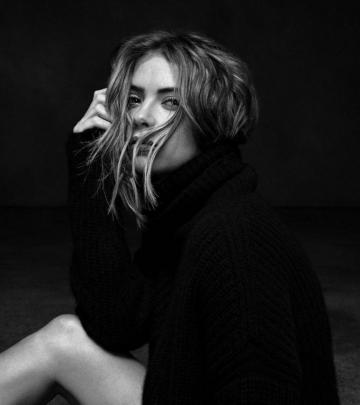 Ashley Benson Photo Of Pics Wallpaper