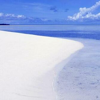 White Sand Beach HD Wallpaper