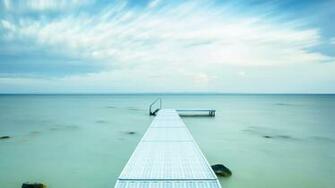 Peaceful Background Net