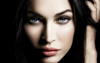 Celebrity Pictures Hot Megan Fox Wallpaper