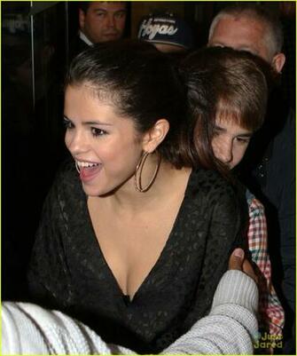 Wallpaper And Pics Selena Gomez Justin Bieber