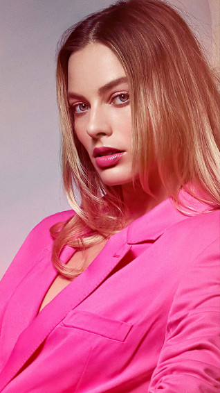 Margot Robbie In Pink Dress 4k Ultra HD Mobile Wallpaper