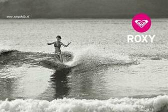 Roxy Wallpaper
