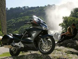 Powerful Bike Wallpaper HD Car