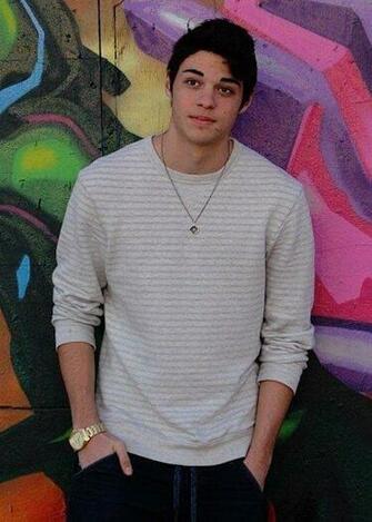 Noah Centineo Height Weight Body Statistics Healthy Celeb