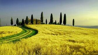 Tuscany Wallpaper