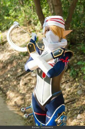 Sheik Cosplays On Femalesheiksupport Deviantart
