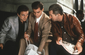 Robert De Niro With Friends Wallpaper