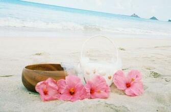 Flowers On The Beach In Beautiful Hawaii