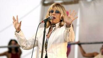 Nancy Sinatra Backdrop Wallpaper